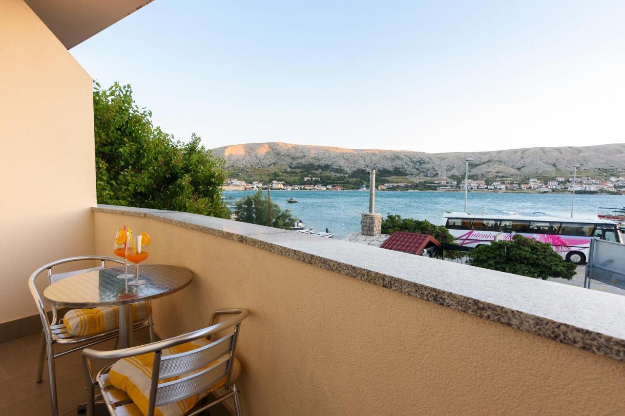 Apartmani "Jadran" Pag Town Zewnętrze zdjęcie