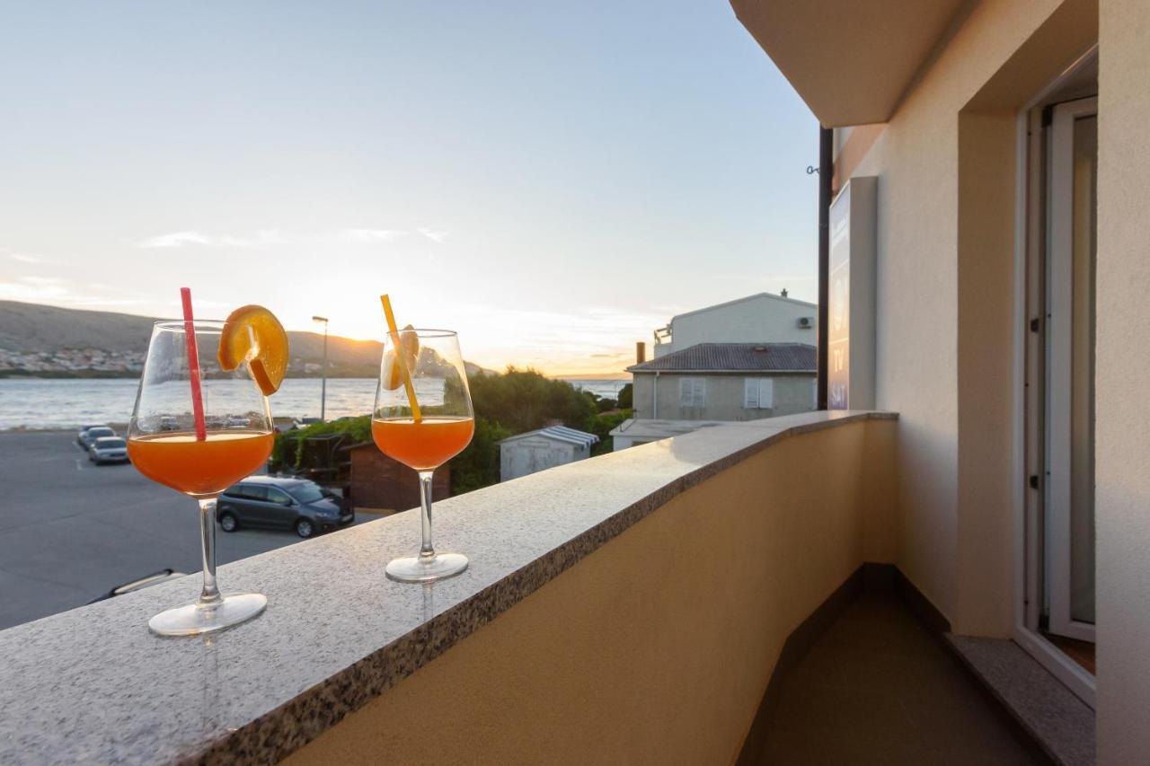 Apartmani "Jadran" Pag Town Zewnętrze zdjęcie